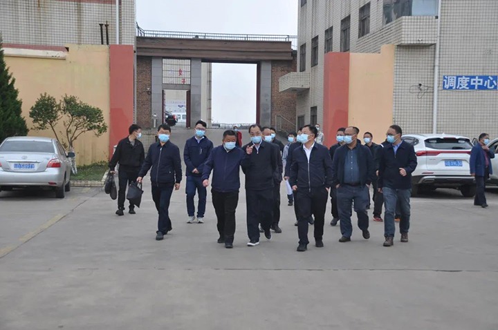 云南省能源局党组书记、局长卢文祥一行赴陆东煤矿公司开展煤矿清静生产调研督导事情