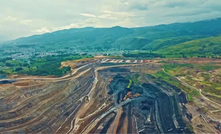 云煤集团：刷新行动浴火重生，，，继承煤炭兜底重任