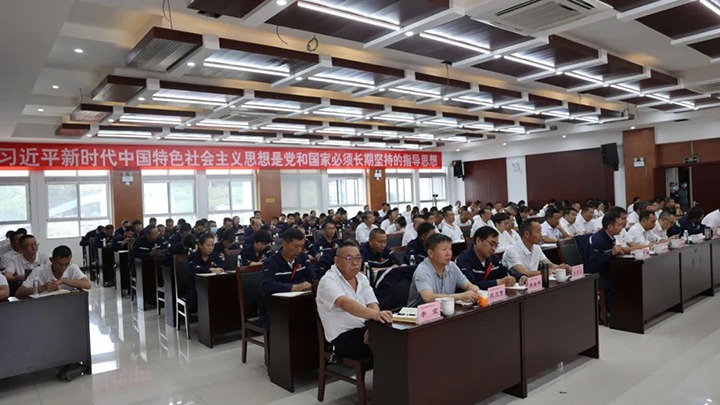 【主题教育】云煤（凯时娱乐人生就是博）集团党委副书记、工会主席王鑫到寻甸片区开展主题教育宣讲