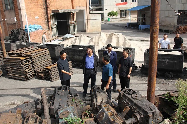 【聚焦云煤】云煤（凯时娱乐人生就是博）集团专职外部董事寸延峰到田坝煤矿公司调研