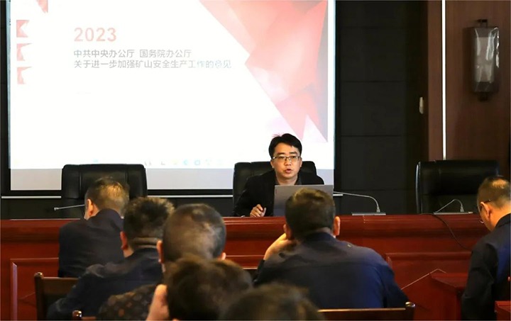 【聚焦云煤】云煤（凯时娱乐人生就是博）集团检查组到富源团结煤业有限公司开展四序度煤矿清静大检查