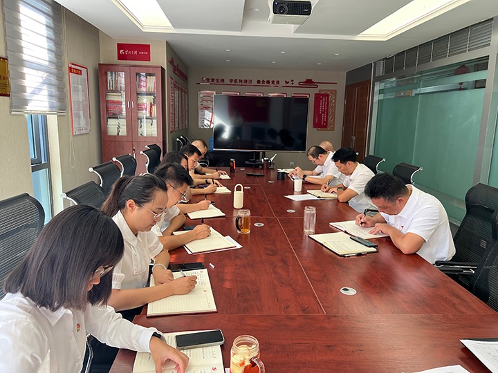 凯时娱乐人生就是博地产党支部开展“凝心聚力促刷新，，，，，驻足岗位做孝顺”主题党日活动