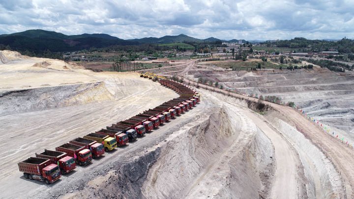 组团闯市。。。。∑笠岛缶⒆